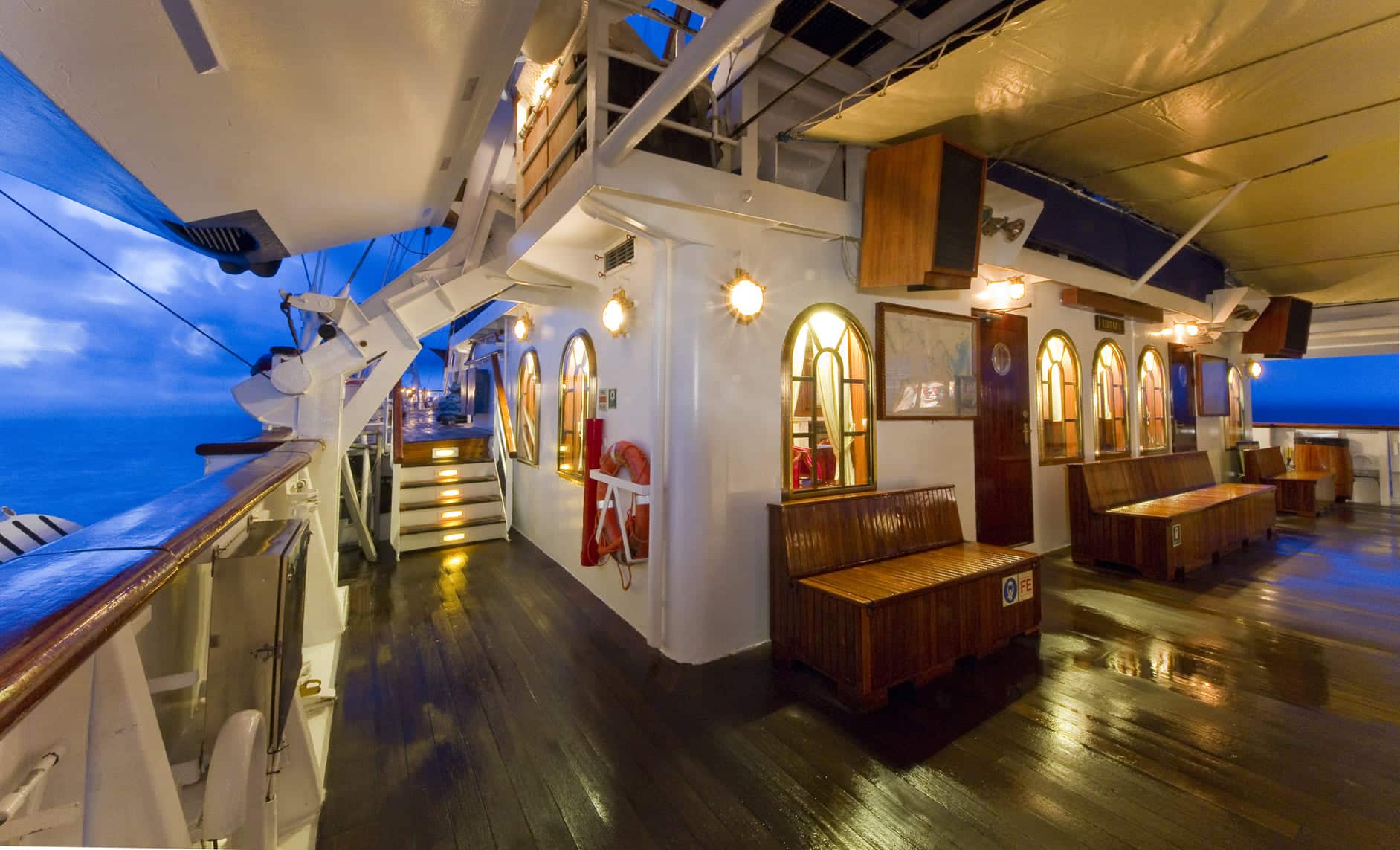 sc-ship_Library-5271_small